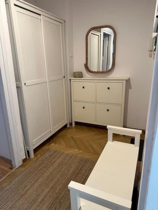 Stary Mokotow, Z Ogrodkiem Apartment Varşovia Exterior foto