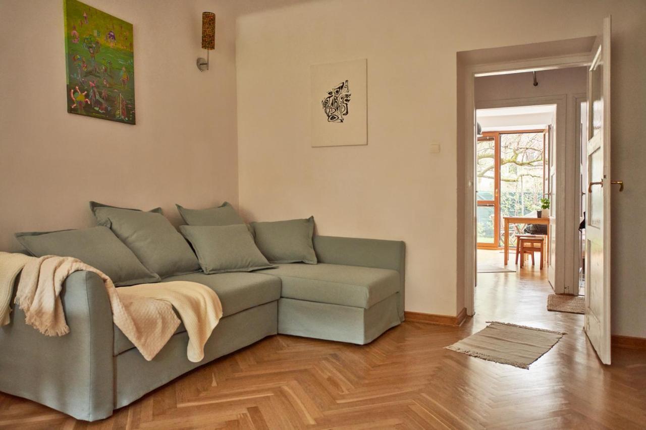 Stary Mokotow, Z Ogrodkiem Apartment Varşovia Exterior foto